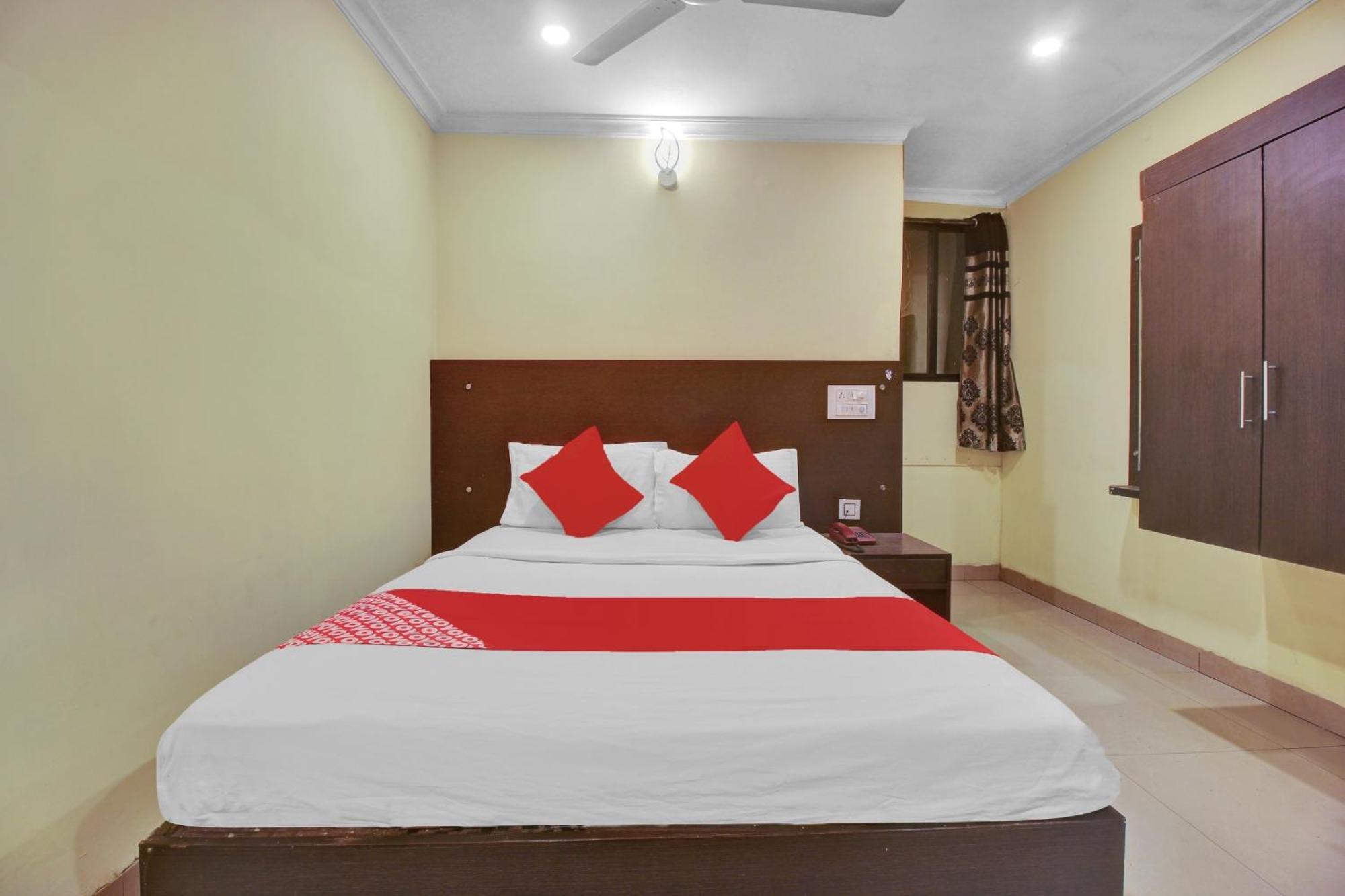 Hotel O Happy Rooms Hyderabad Exterior foto